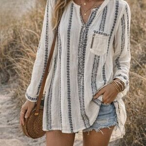 Like NEW Free People Magic Shibori Gauze Fabric Tunic Top  In Vanilla Pullover